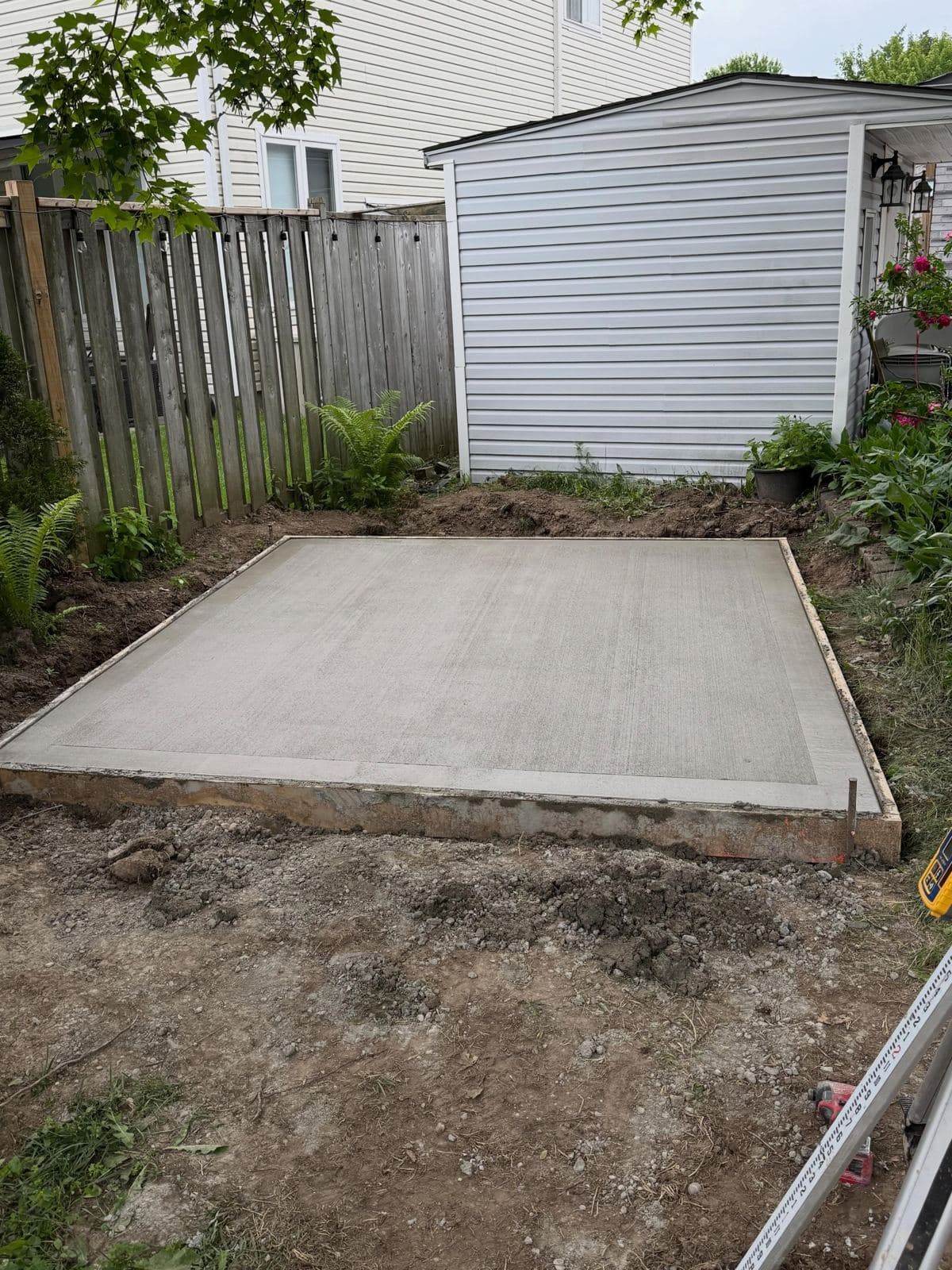 Shed pad, Waterloo